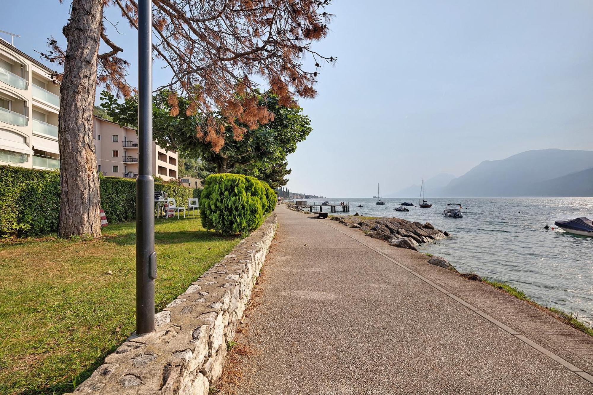 Apt Theo Val Di Sogno Garda Lake Мальчезине Экстерьер фото
